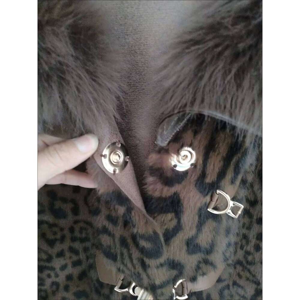 High Quality 2025 Fashion Collor Mink Jacket New Short Design Thick And Warm Leopard Print Imitating Fur Coat