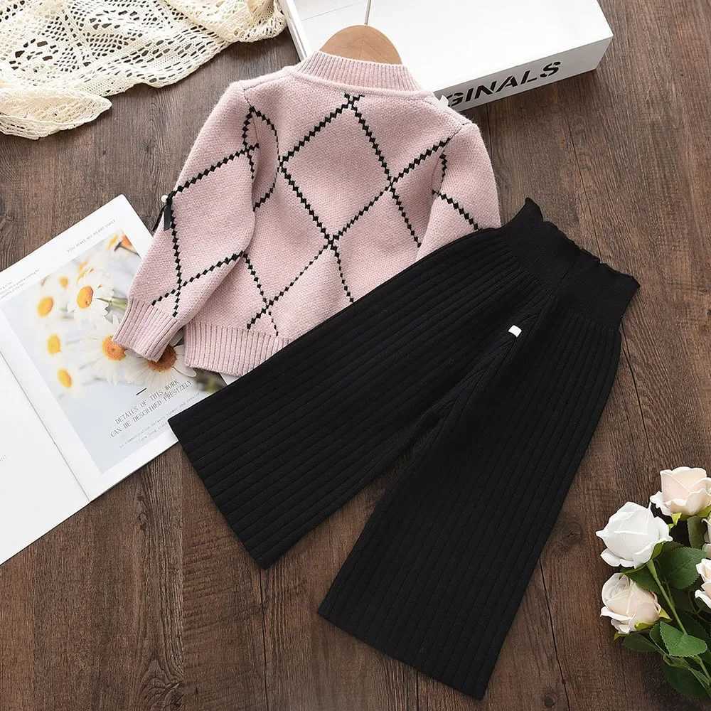 Bear Leader Winter Childrens Clothing Pearl Tie Accessories Cardigan Sweaterwide Leg Pants Twopiece Sets Kids Clothes Girls L2509265XF2