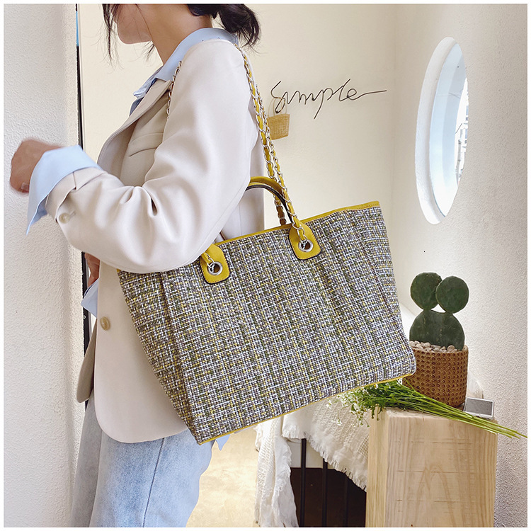 Autumn new Korean style women's charming Bag handbag chain fashion bucket bag trendy style shoulder bag light luxury designer bag