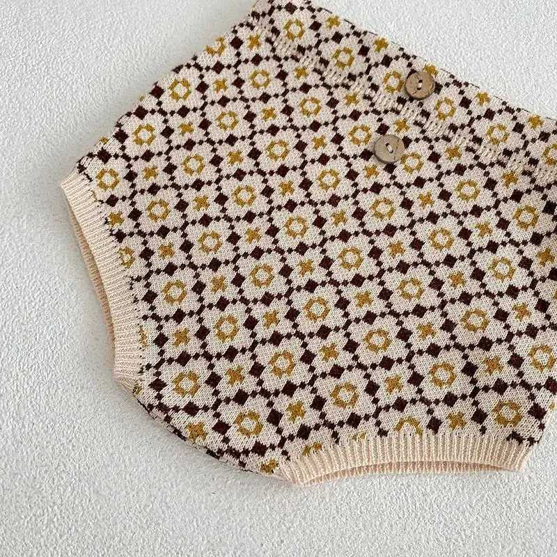 New Autumn Baby Clothes Sweater Set Infant Girls Knit Sweaters Cardigan Jacket Blommer 2 Pcs L250926OGNH