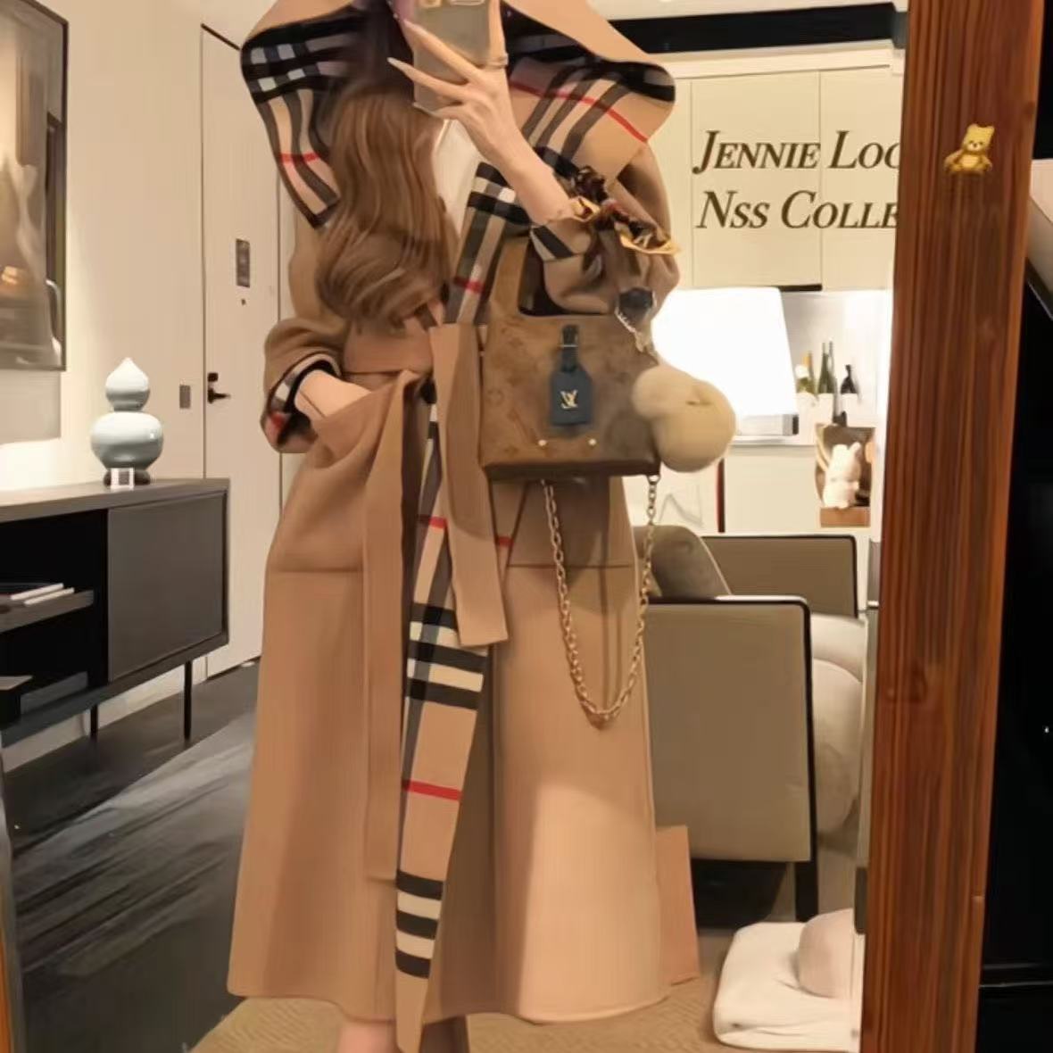 European 2025 hooded overcoat, new autumn and winter loose wool blend woolen coat, women's long check loose double-seam trench coat