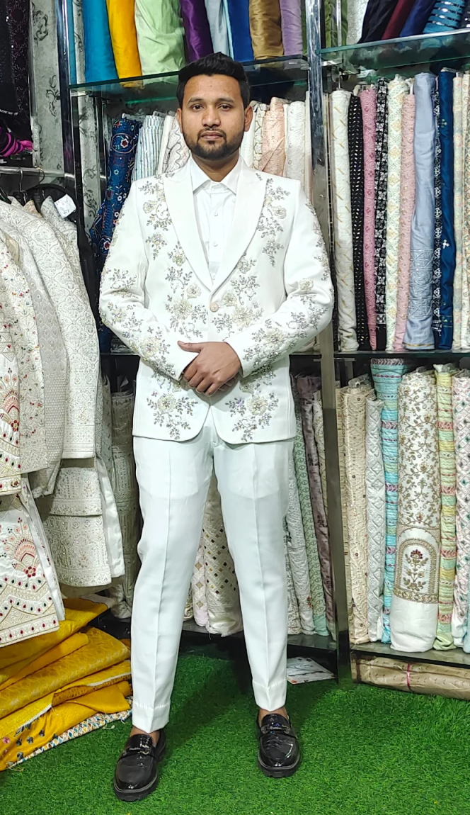 Luxury Crystals Beaded Men Suit 2 Pieces Jacket Pants Single Breasted Groom Wedding Tuxedos Party Prom Special Occasions Customized