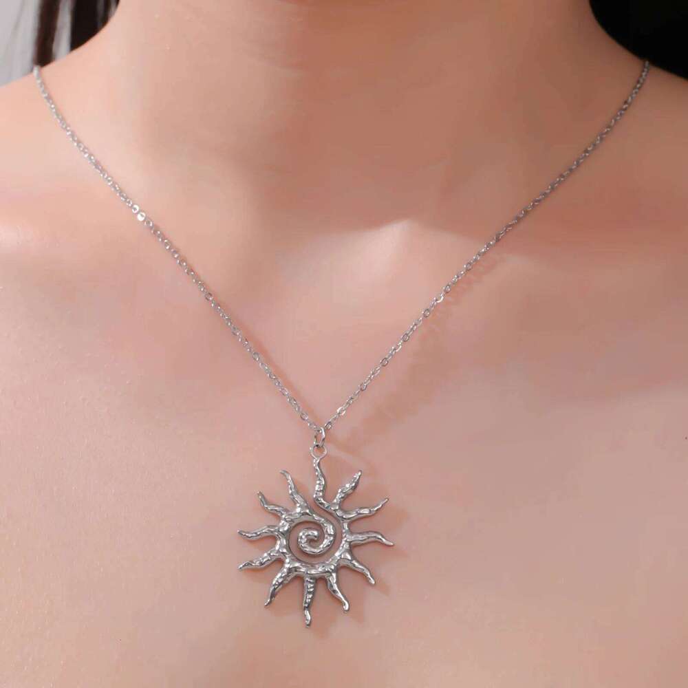 Magic Witch Sun Necklace for Men Woman Vintage Amulet Supernatural Chain Hollow Gold Color Stainless Steel Gift Choker Jewelry