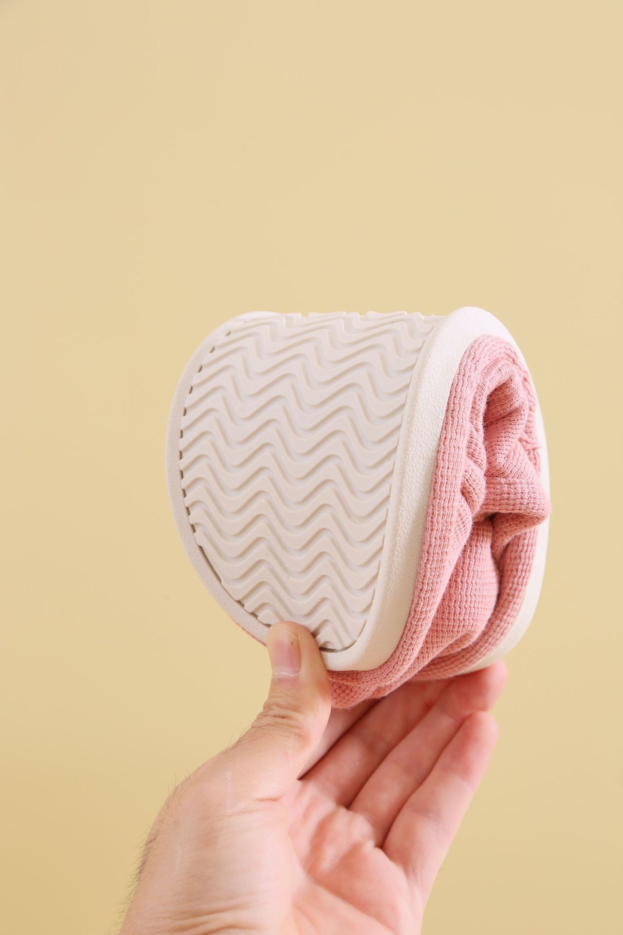 Four-Section Non-Slip TPR Rubber Grain Round Toe Flat Heel Sewing Cotton Slippers Hook and Loop Maternity Shoes ddmymarket