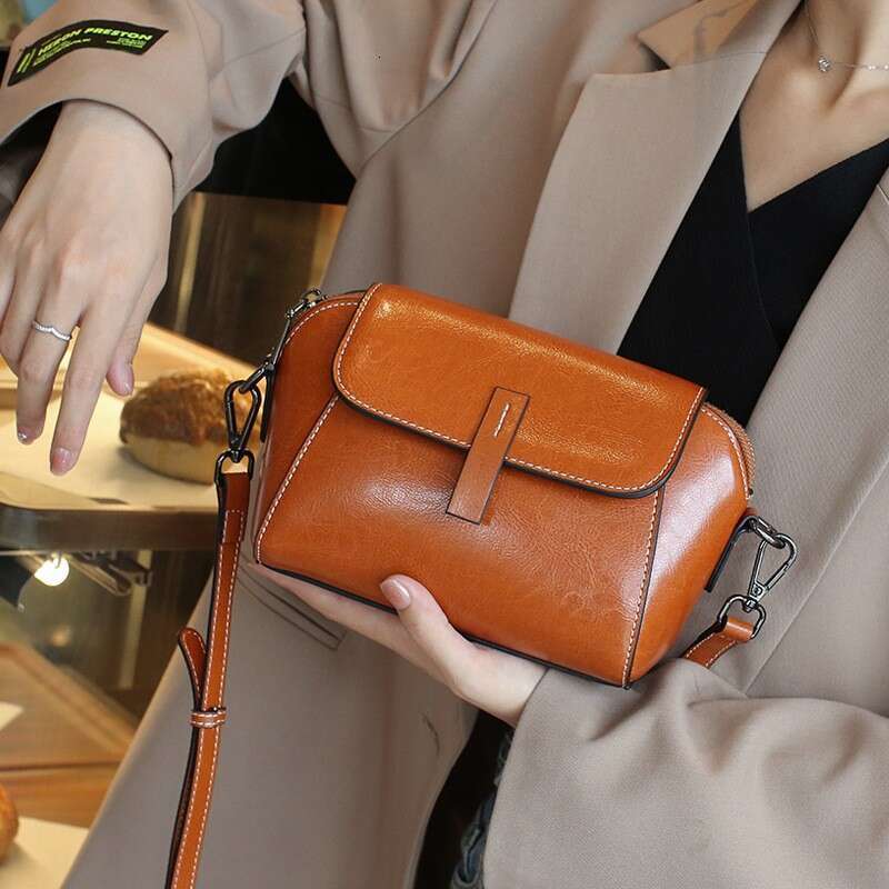 designer bag Luxury bag New Cowhide Shell Women's Super Popular High-end Feel Single Shoulder Crossbody Small Bag