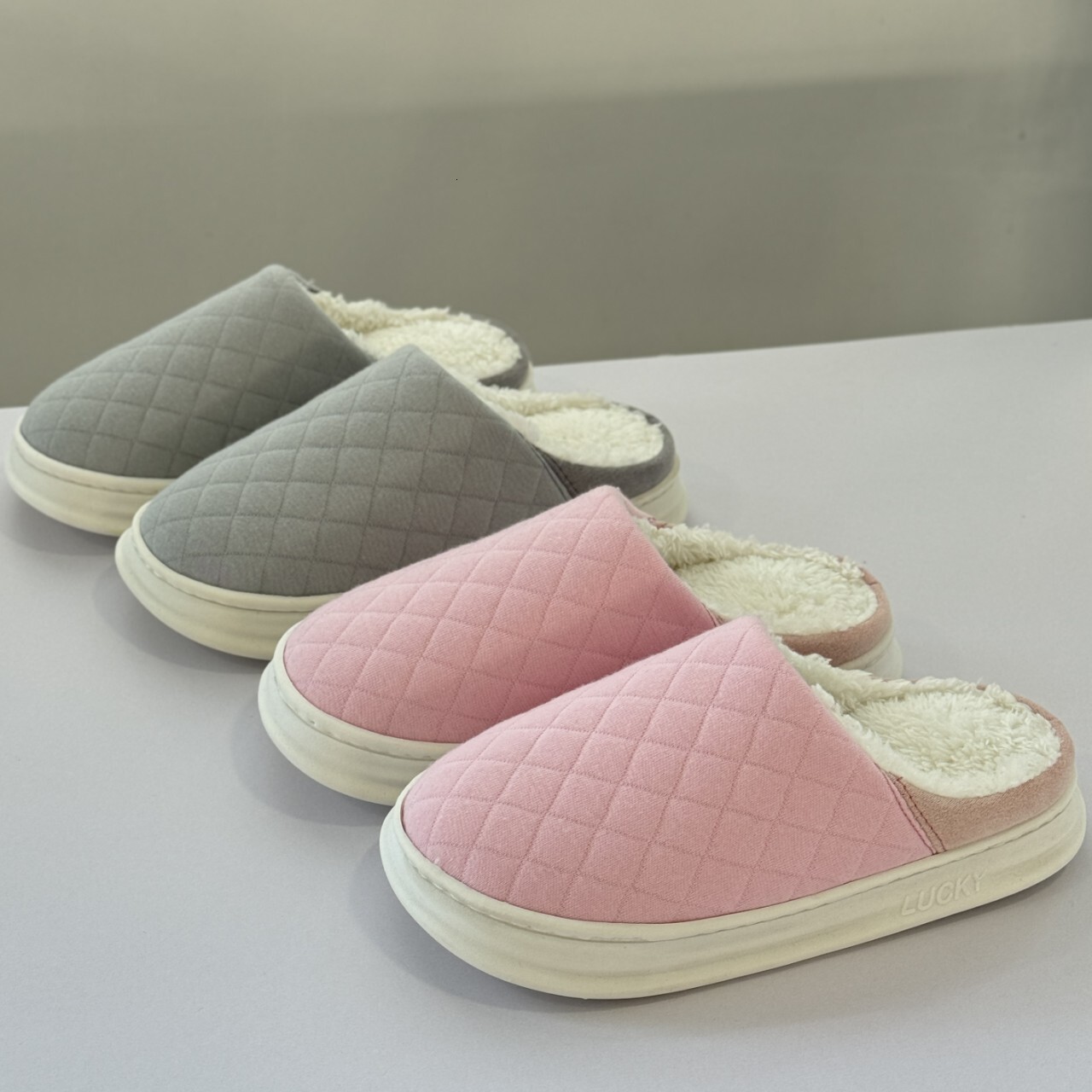 New Autumn Winter Couple Closed-Toe Full Cotton Quilted Check Thickened Sole Waterproof Non-Slip Warm Home Slippers ddmymarket