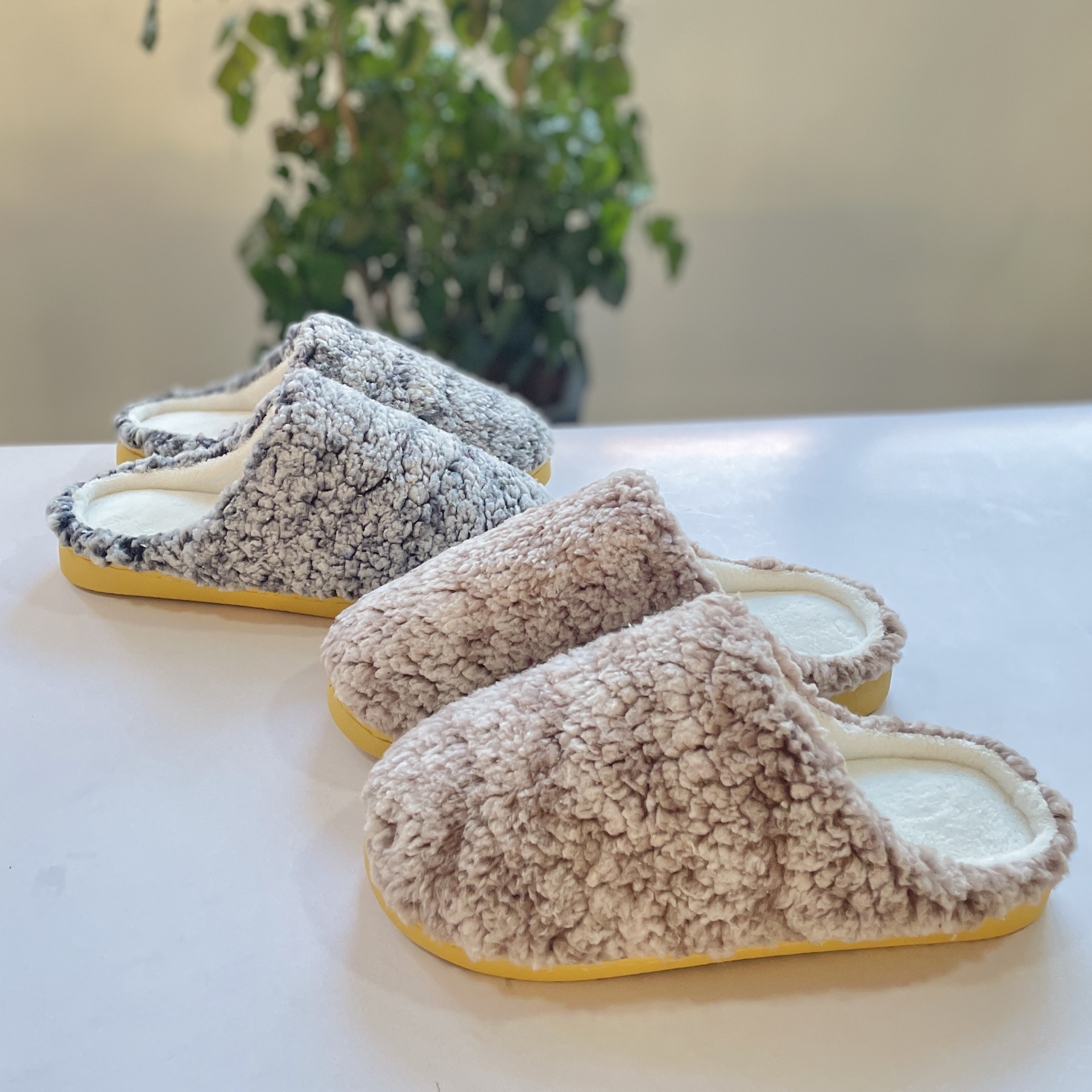 Home Fleece-Lined Thickened Warm Non-Slip Unisex Adult Indoor Cotton Slippers ddmymarket