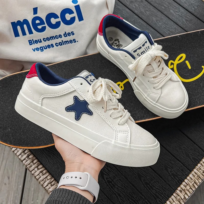 neakers Men Fashion Contrast Canvas Leather Panels Vulcanized Shoes Couple Sports Skateboard Shoes Men Trainers Fashionable Athletic Footwear for Coup