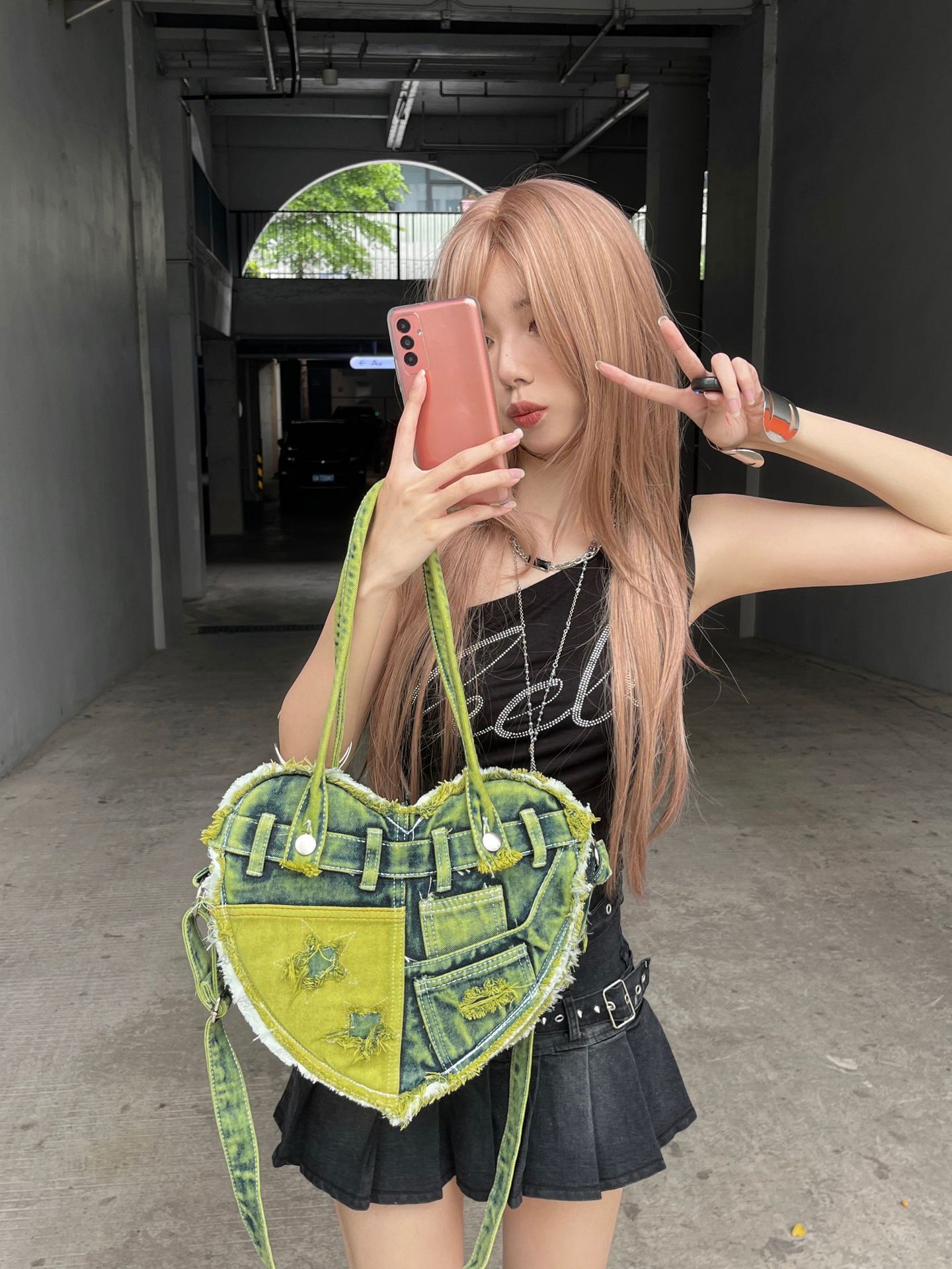 New denim designer bag, fashionable trend, niche design, shoulder bag, soft and luxurious armpit bag, retro design shoulder bag