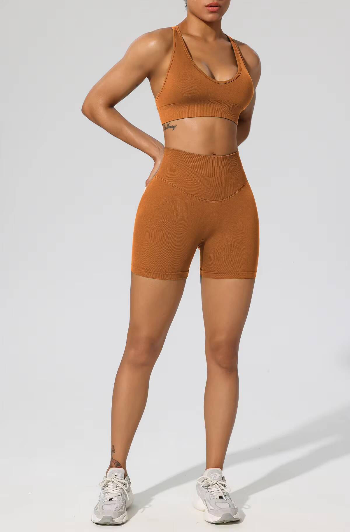 XWQ059Q061 Customized Hot Solid Color Fashion Sportswear Yoga Sports Gym Clothes Fitness Women Yoga Fitness 3 Pieces Set