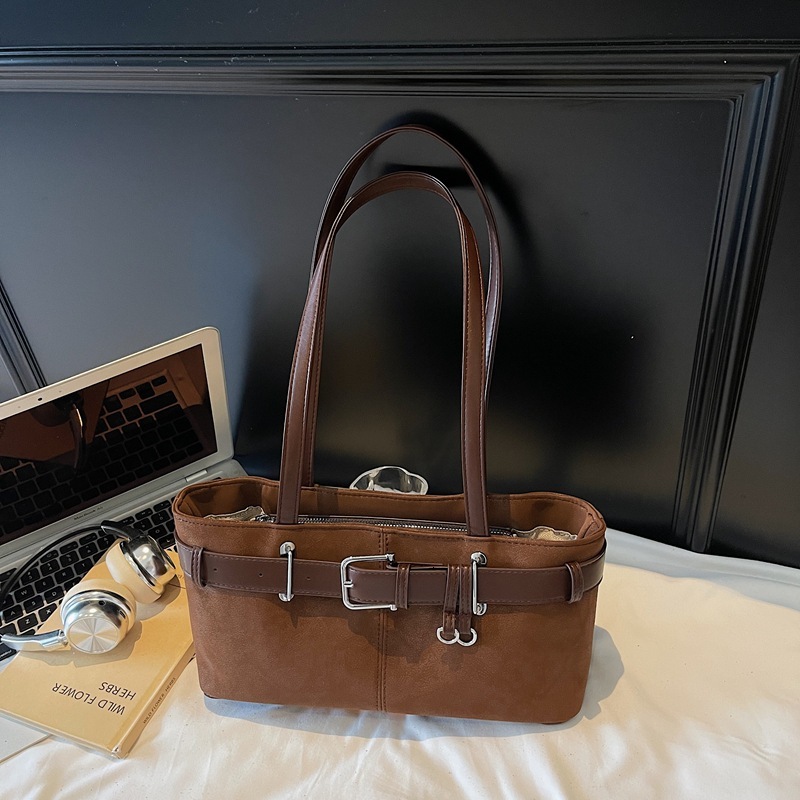 2025 new high-end retro women's armpit bag luxury bag autumn and winter texture shoulder bag commuting handbag designer bag