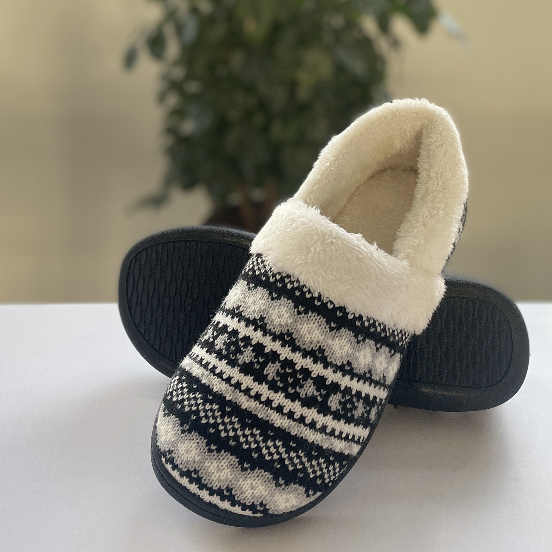 Cotton Shoes Men and Women Slippers Warm Non-slip Thickened Plus Velvet Wool Thread ddmymarket