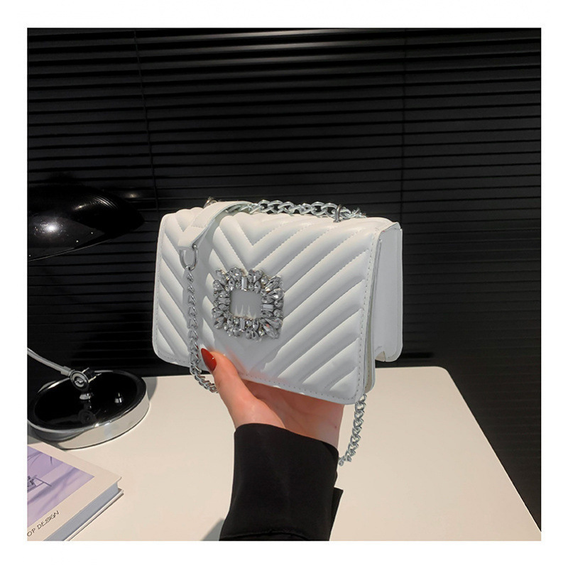 New fashionable women's one-piece slanted shoulder small square bag 2025 designer