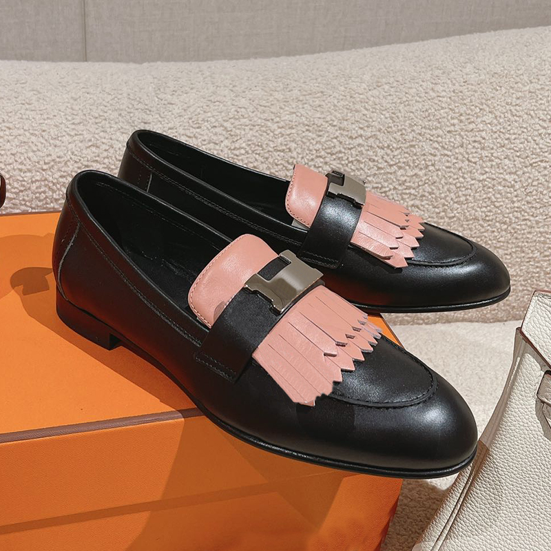 Top Spring and Autumn New Arrival Metal Buckle Decorative Women's Loafers Luxury Designer Genuine Leather Tassel Fashionable All-Match Casual Women's Shoes With box