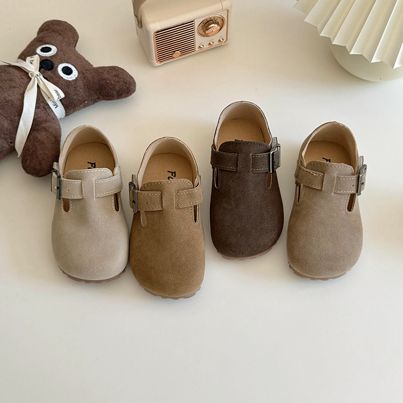 Children's shoes Spring and Autumn new Korean style girls' fashionable little leather shoes boys' retro single shoes fashionable design