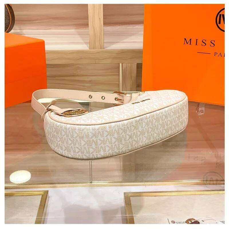 Single new fashion all-in-one single shoulder underarm moon bag simple handbag for women