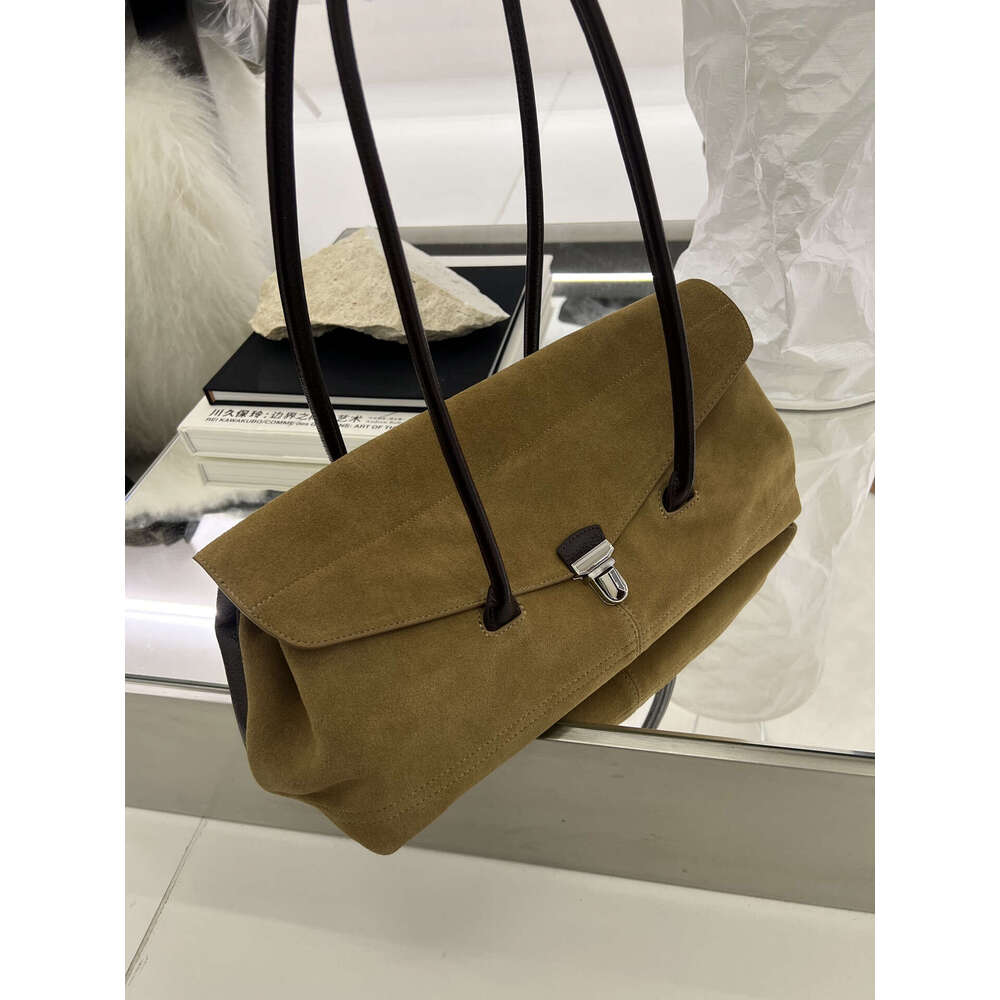 designer bag Luxury bag New Matte Cowhide Leather Shoulder Large Capacity Baguette Bag Women's Fashion Lock Handbag