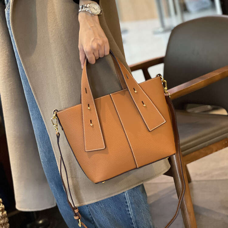 designer bag Luxury bag Genuine Leather Women's Handbag Tote Large Capacity 2025 New High-end Niche Mom Style Shoulder Crossbody Bag