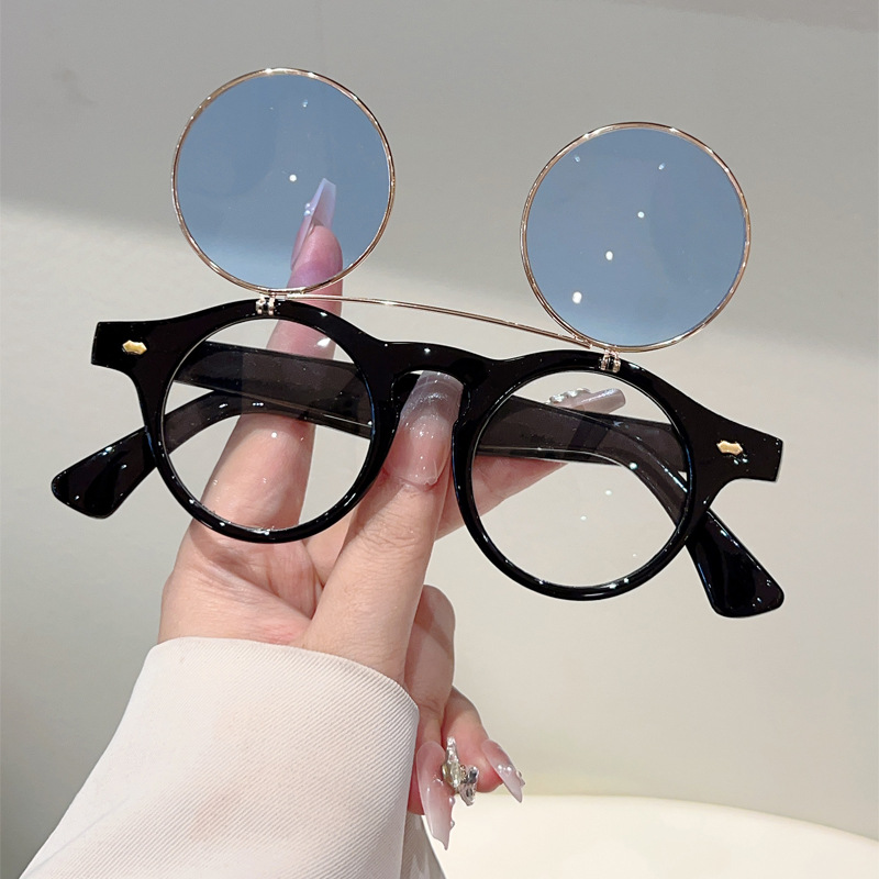 2025 New European American Flip Up Round Frame Sunglasses Punk Retro Rivet Detailed Unisex Sunglasses