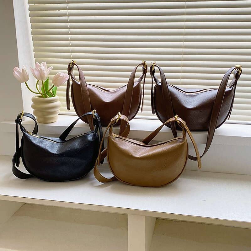 designer bag bag Fashion Underarm for Women Korean Version Versatile Commuting High-Quality Simple Crossbody Large Capacity Shoulder Bag