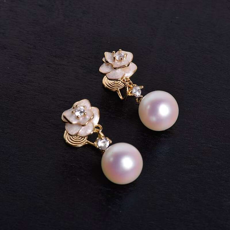 Light French Camellia Mermaid Princess Pearl Super Fairy Temperament Socialite Design Exquisite Fashion Earrings