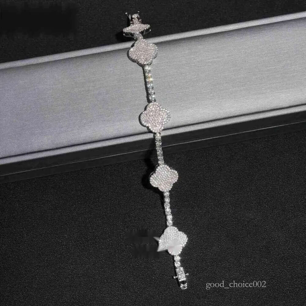 Stylish New Arrival Fashion Femme Design Sier VVS Moissanite Dia Iced Out Four Leaf Clover Tennis Chain Bracelet Free Delivery 78
