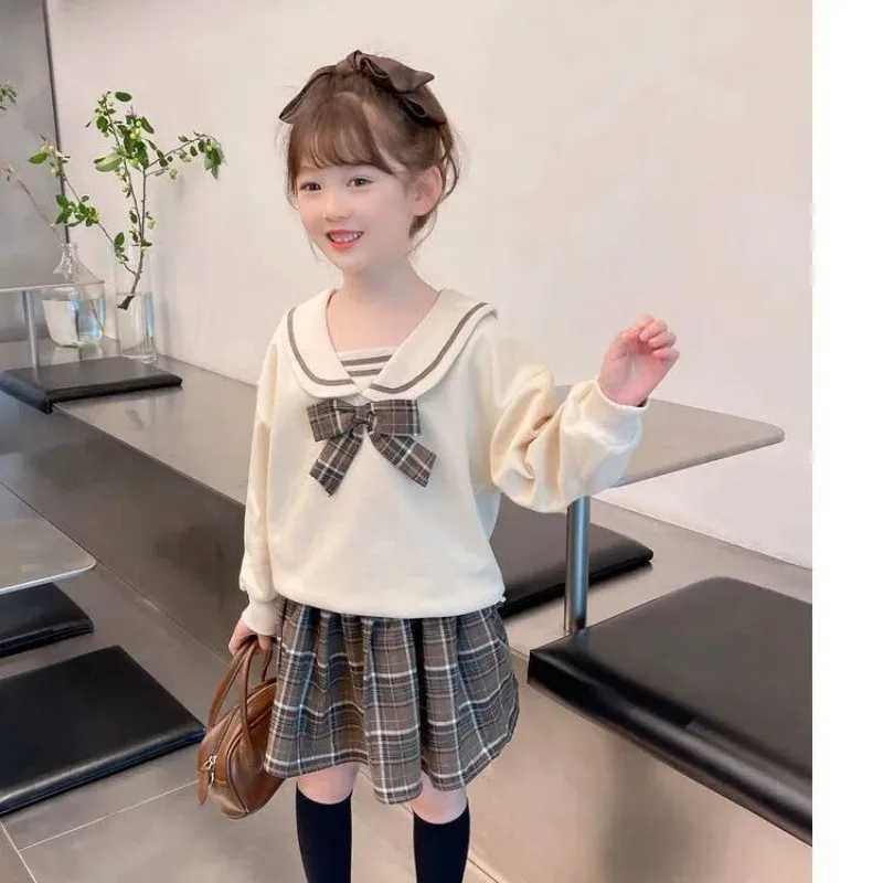 Kids Baby Clothes Girls autumn outfit new childrens college style hoodiepleated skirt twopiece set L250926J4VZ