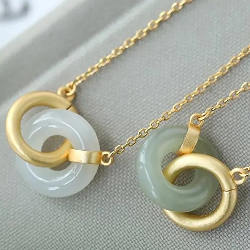 Natural Hetian Green Jade Necklace Fashionable Fresh Style Sier Jewelry Gold-Plated Interlocking Rings