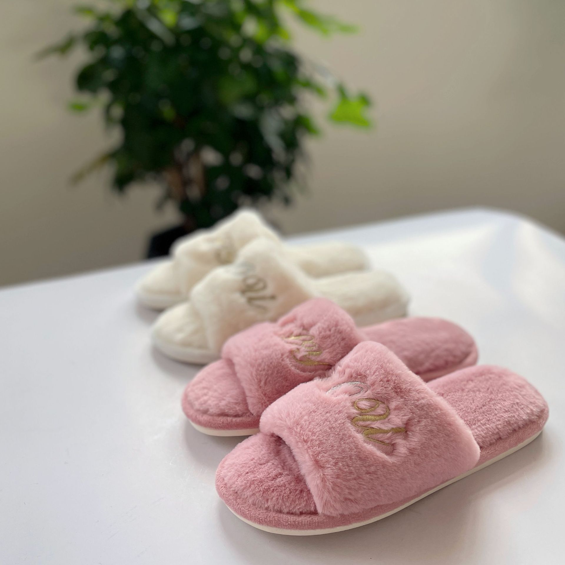 Plush Open-Toe Embroidered Flat Slippers ddmymarket