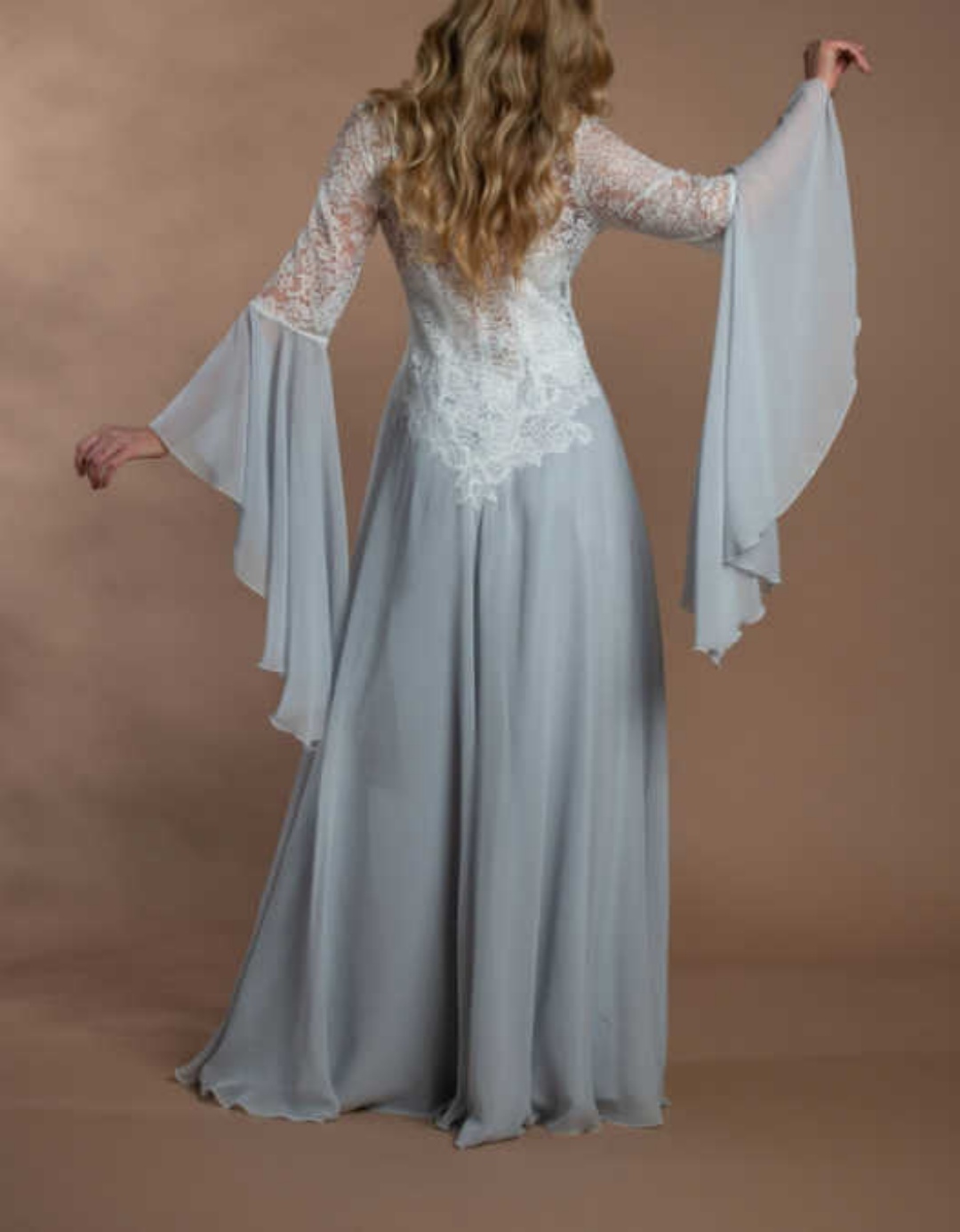 New Design Women Nightgown Bride Wedding Robe Long sleeve Appliques Maternity Dressing Shower Gown for Photography Custom Made