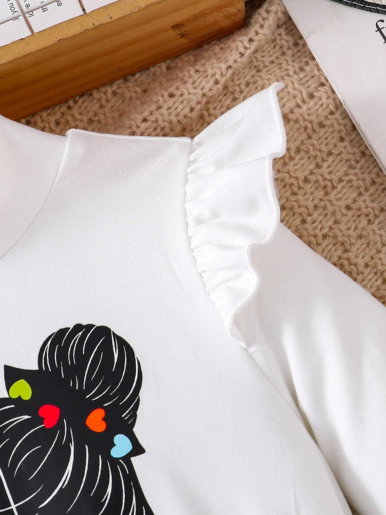 Girls Printed Mesh Pleated Skirt Childrens Clothing Fashionable Patchwork Dress White Cartoon Autumn Set 1 Set L250926D90M