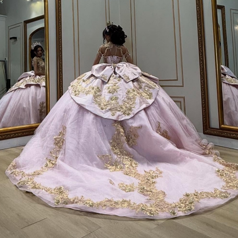 Light Pink Shiny Quinceanera Dresses Off The Shoulder Applique Lace Beading Crystal Bow Corset Tull Party Birthday Sweet 16 Dress Vestidos 15 Anos