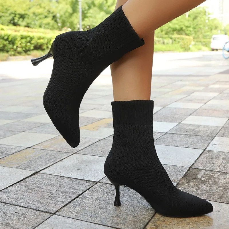 Fashion Women's Boots 2025 Winter Pointed-toe Slim High-heeled Nude Boots Knitted Stretch Boots - Large Size Fitted Short Boots