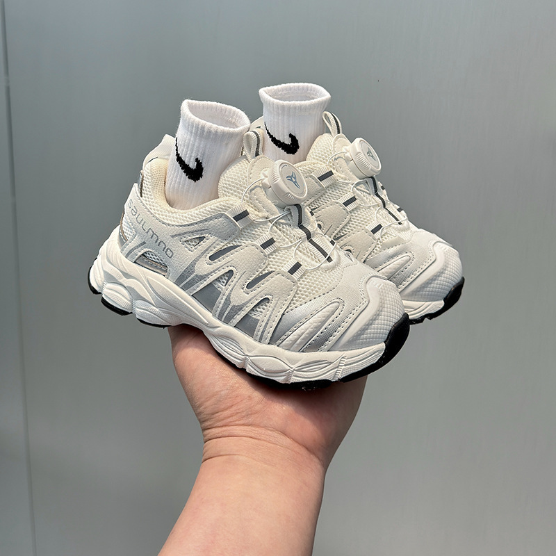 Summer new children's sports shoes, girls' white mesh button shoes, fashionable and breathable shoes, boys' dad shoes, designer shoes