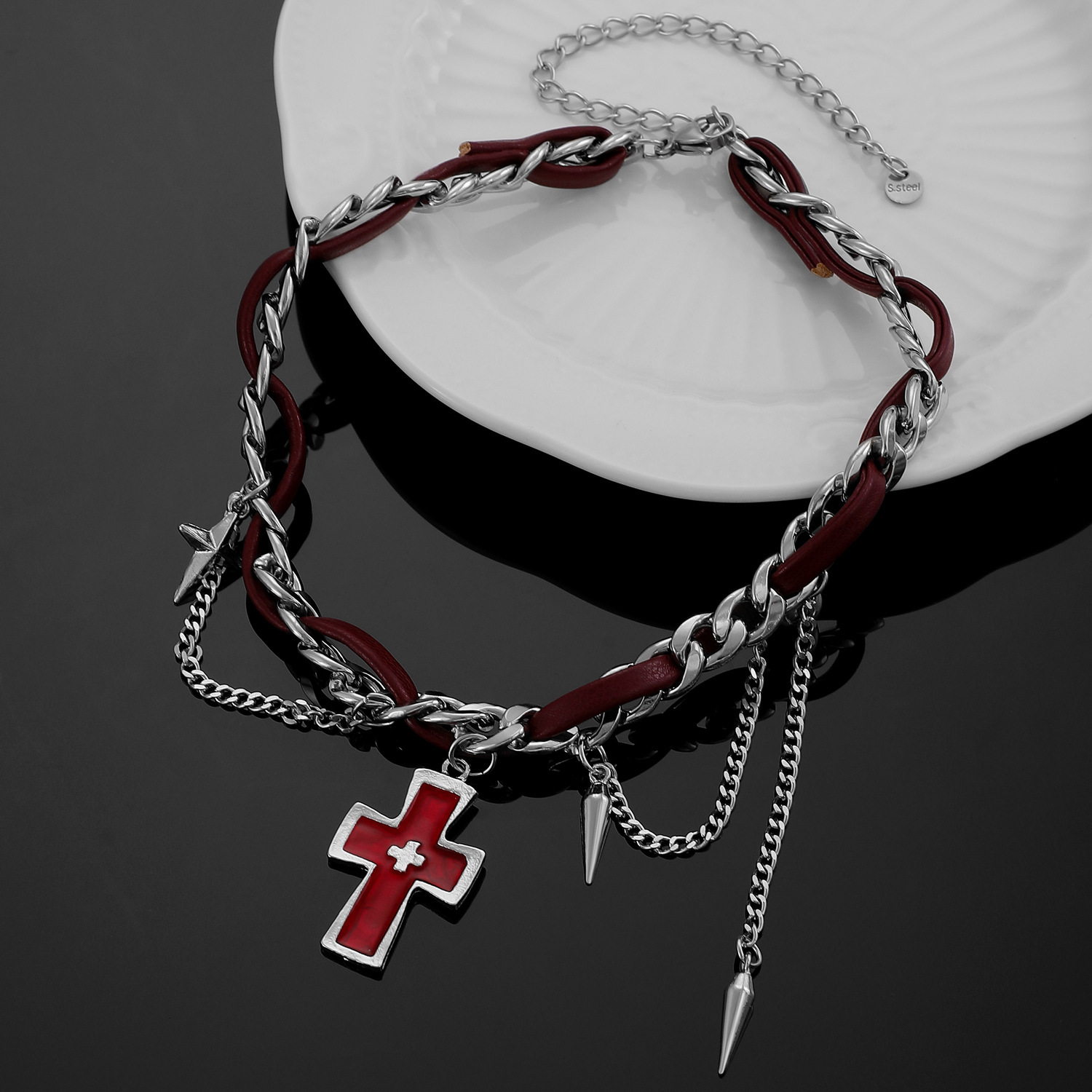 Sweet Cool Spicy Girl Y2k Heavy Cross Ultra Short Choker Men Subculture Leather Chain Wrap Necklace Women