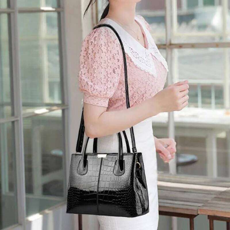 Ladies PU Patent Leather Shoulder Crossbody Bag Women Designer Handbag Pruse Fashion Large Capacity Shopping Tote