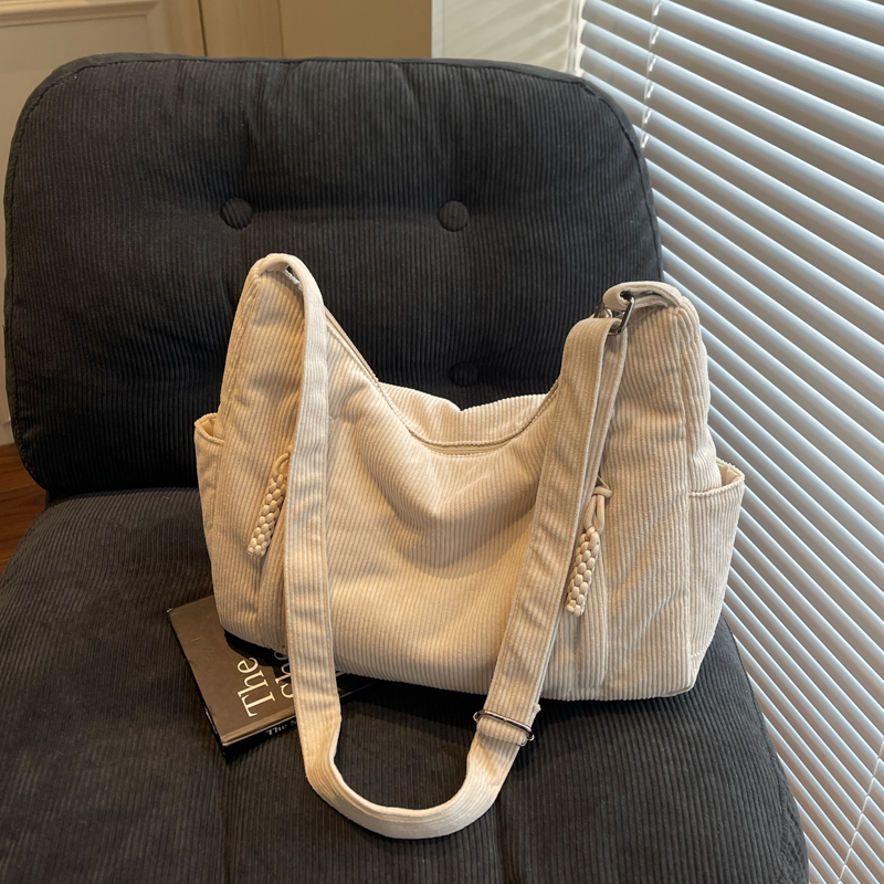 2025 fashion new casual elegant large capacity shoulder bag, simple and high-end shopping commuting women's crossbody bag, college student lightw