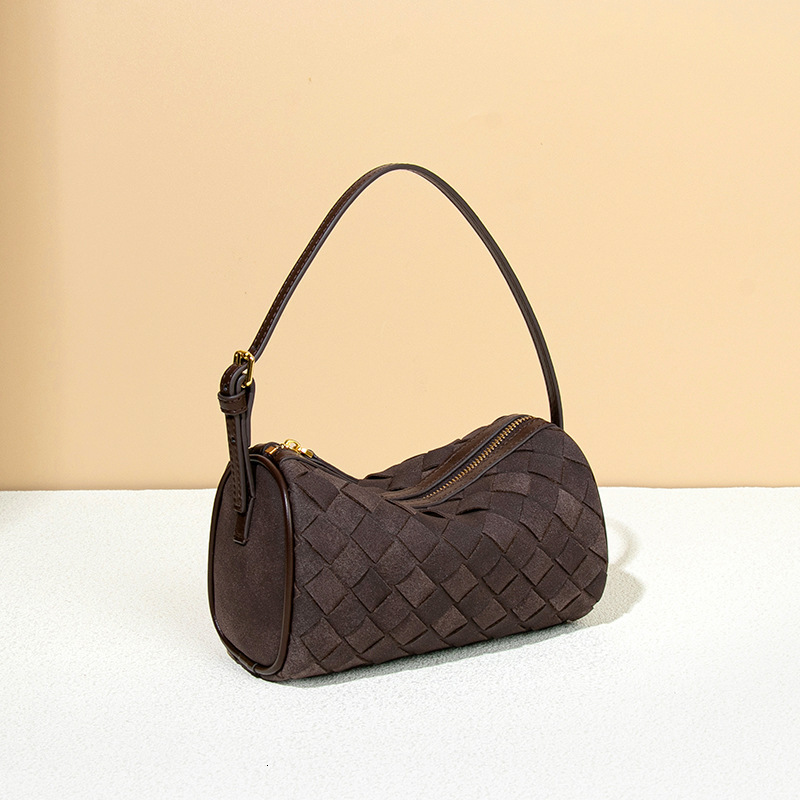 Design Autumn Winter Suede Cylinder Woven High-end Feel Single Shoulder Underarm Handheld Pillow Camera Bag