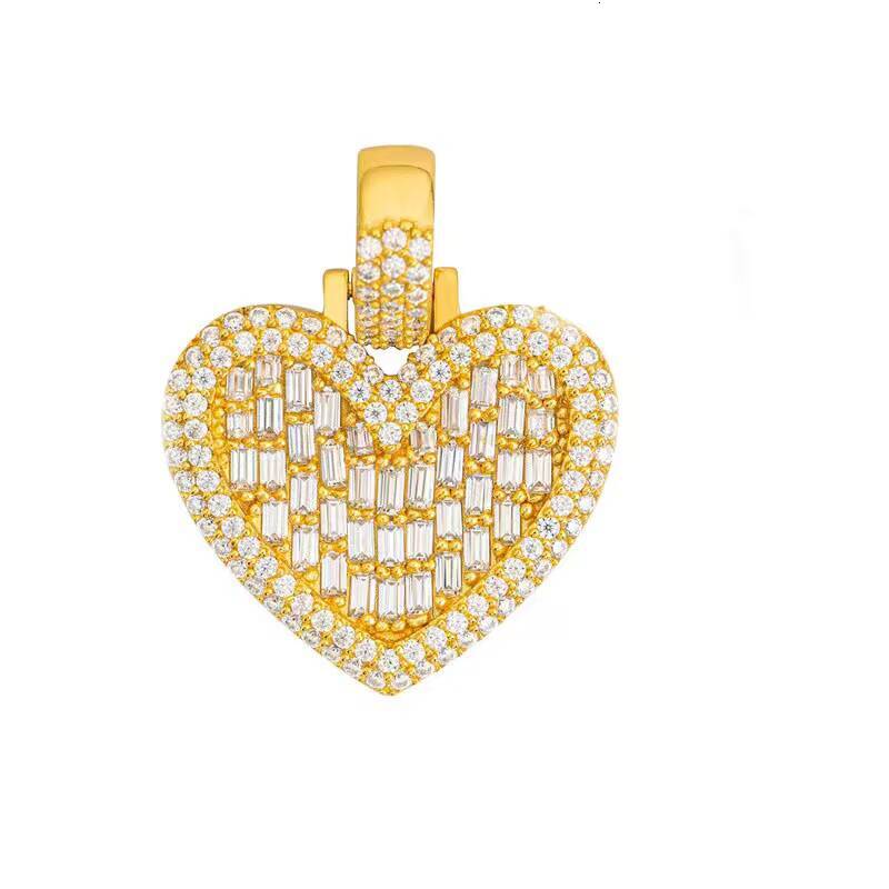 Iced Out Jewelry Luxury Silver Baguette Moissanite Diamond Pendant Hip Hop Custom Diamond Heart Pendant