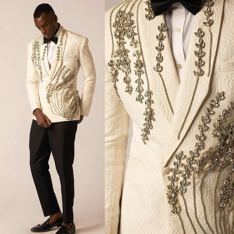 Sparkly Wedding Groom Tuxedos 2 Pieces Blazer Pants Crystal Beading Formal Party Special Occasion Men Suit Customized