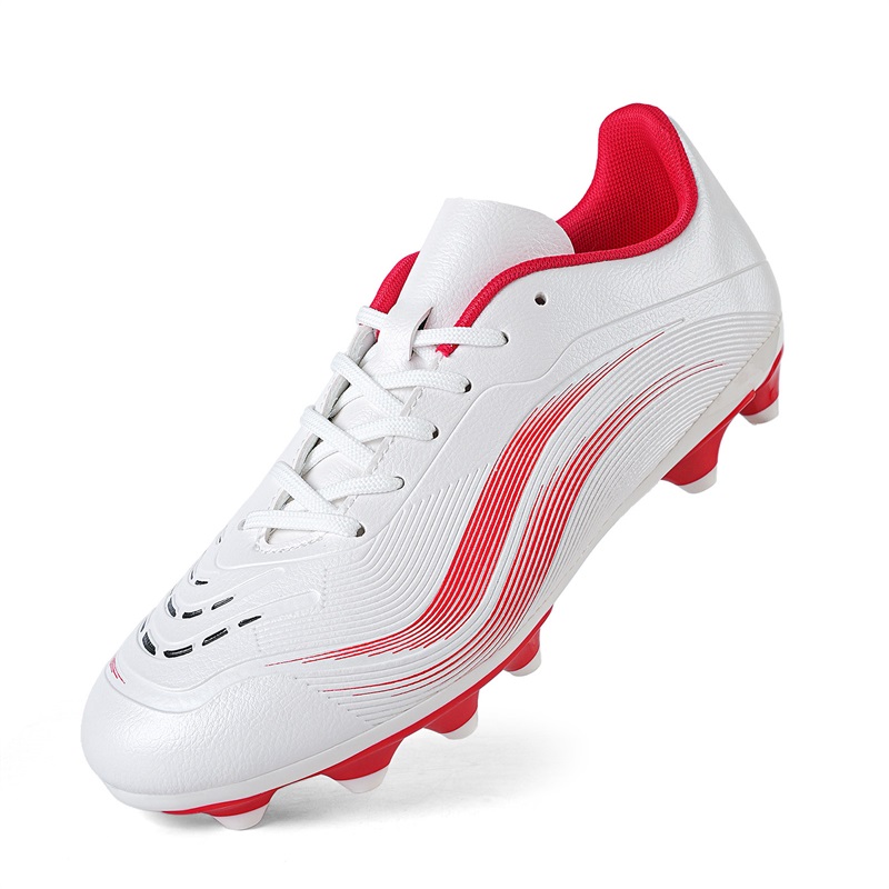 Best-selling children's and adult long-toed and chunky-toed football shoes