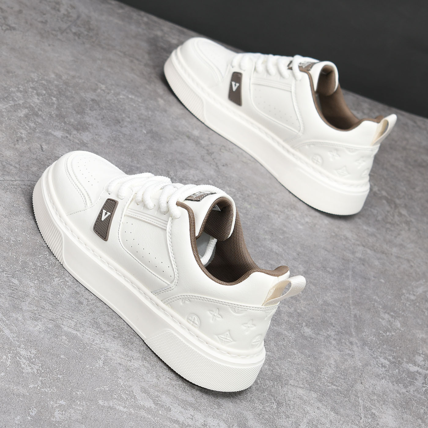 New Thick Sole Height Increasing Casual Low-top Sneakers Sports Small Leather Surface White Shoes Men