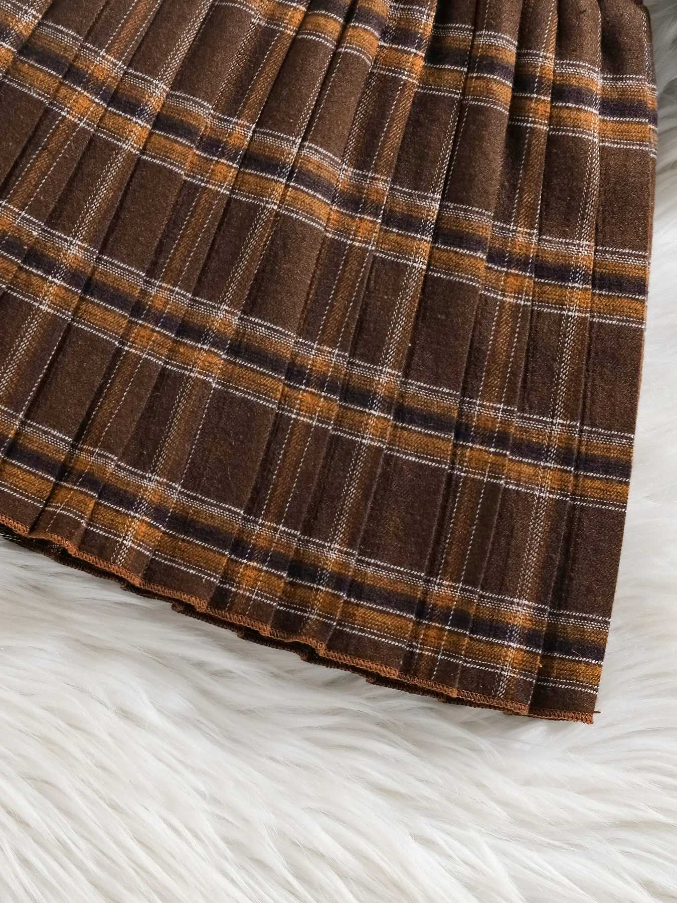 Childrens clothing for spring and autumn girls fashion cute solid color set lapel long sleeved topplaid pleated skirt two L250926EIQS