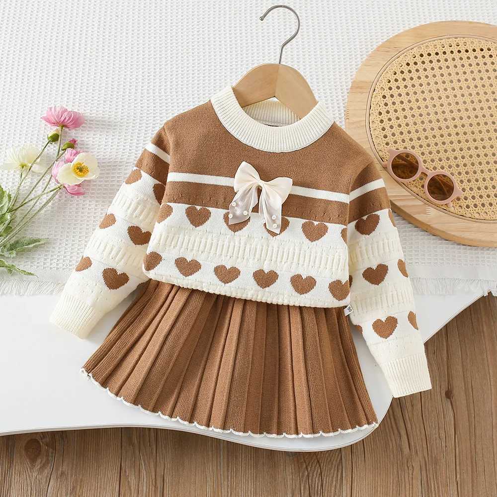 6567 Girls Sweater Suit 2025 Autumn and Winter New Baby Girls Knitted SweaterSkirt Bow Twopiece Suit L250926DMKS