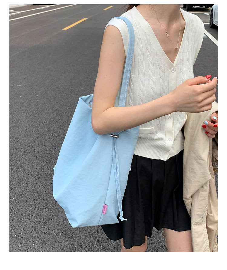 Minimalist Luxury bag fresh and plain baby art handbag women s lazy style women s shoulder bag college style class handbag large bag designer bag Desi