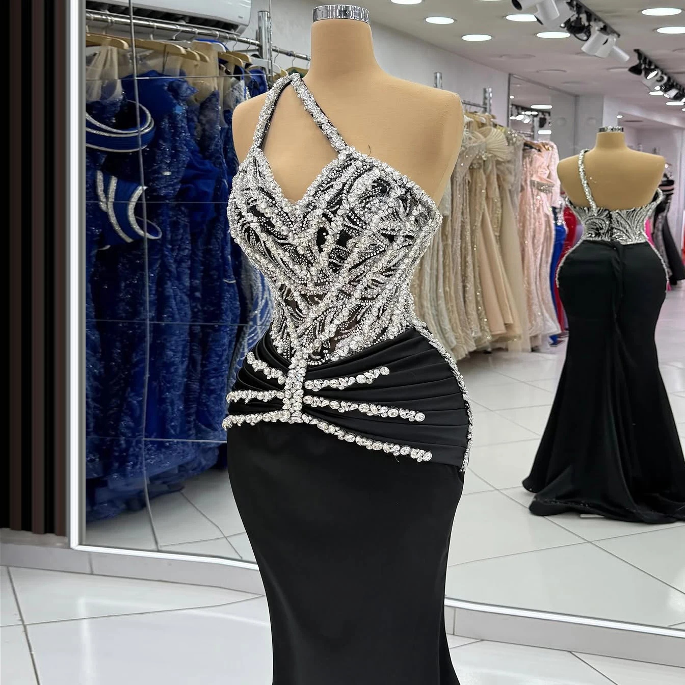 Modern Crystal Evening Dresses One Shoulder Prom Gowns Rhinestone Beading Sleevesless Princess Customized Vestidos De Noche Plus Size