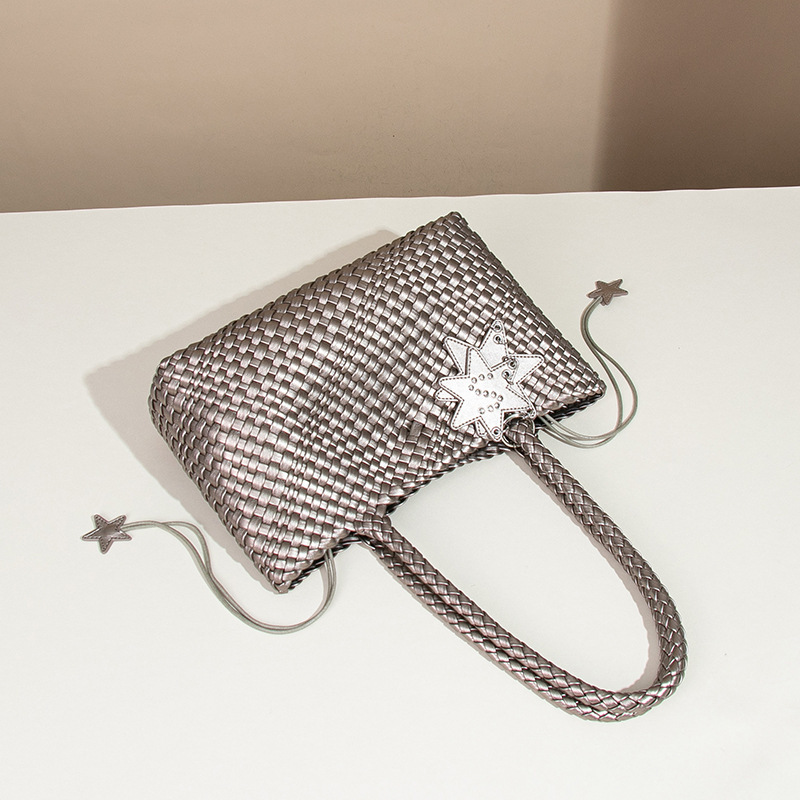 New Style Five-Pointed Star Pendant Niche Design Large Capacity Tote Shoulder Fashion Versatile Woven Bag