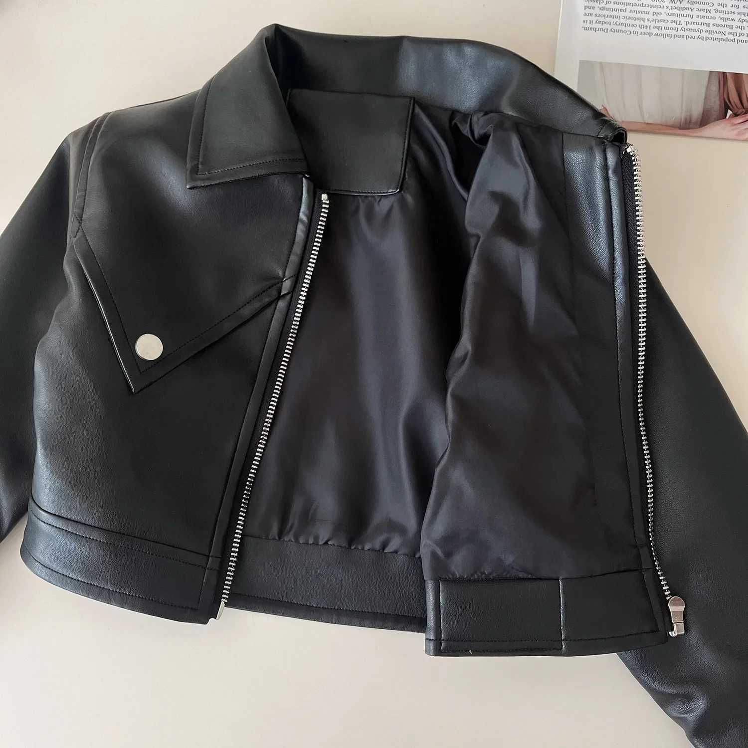 Twopiece Set for Girls Handsome Lapel Solid Leather Top Solid Leather Pleated Skirt Kids Clothes Girls Toddler Girl Clothes L250926Q8NS