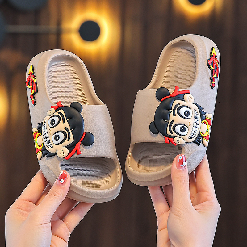 New children's slippers for men and women, indoor bathroom, anti slip home, soft bottom cartoon, summer children's slippers, trendy shoes