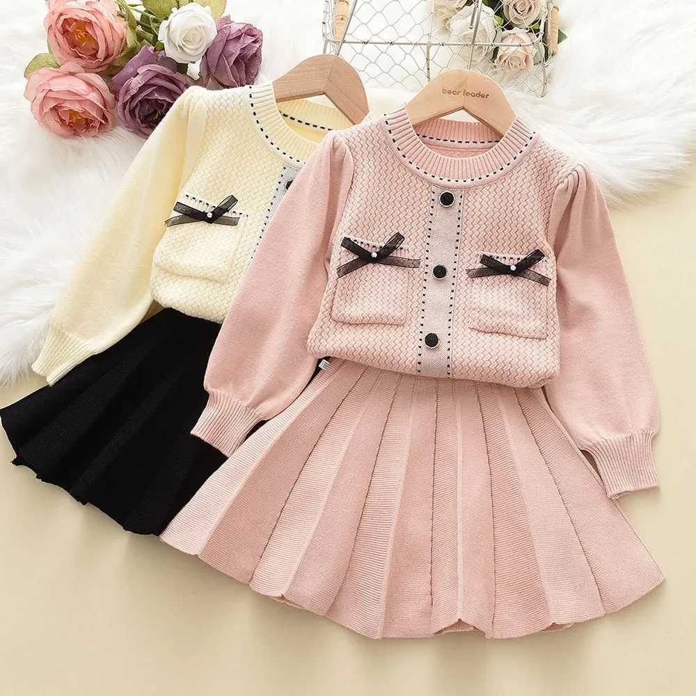 Bear Leader Girls Winter Clothes Set Long Sleeve Sweater Shirt Pants 2 Pcs Clothing Suit Christmas Baby Outfits Girls Clothes L250926VKUF